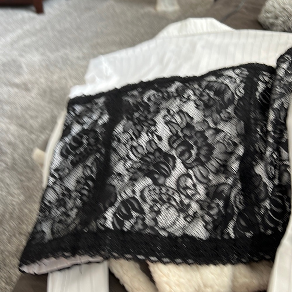 Rave - long sleeve lace blouse medium